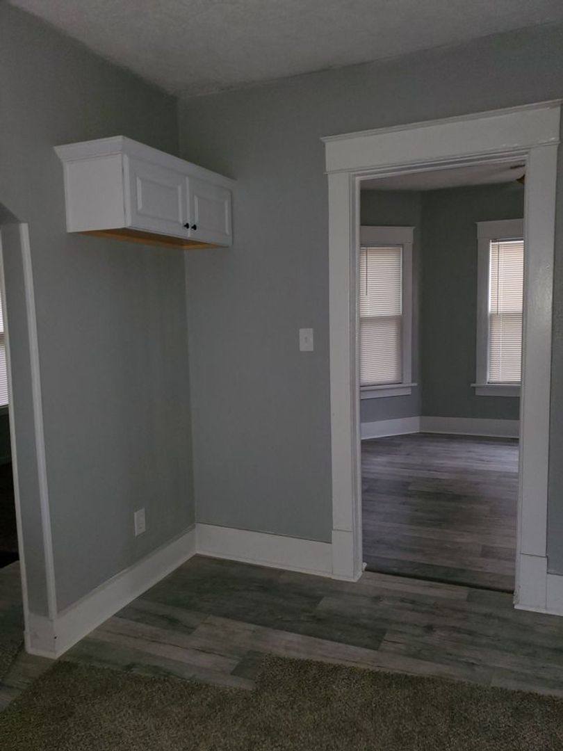 House for rent at 1615 Rowland Ave NE, Canton, OH 44705