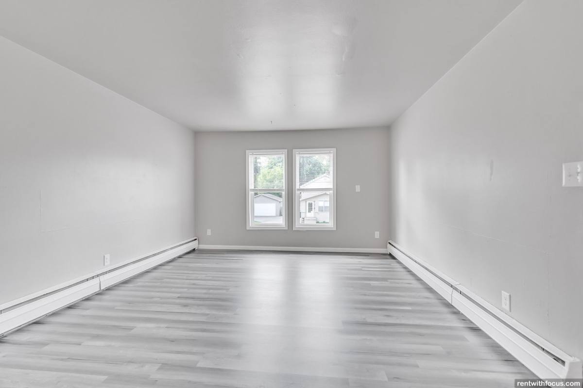 Apartment for rent at 700 S Memorial Dr, Appleton, WI 54911