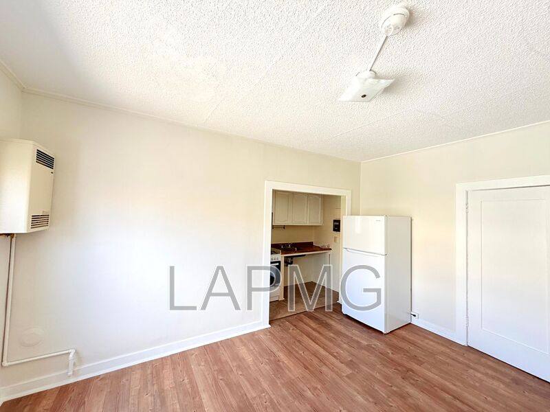 House for rent at 1614 N Kenmore Ave #12, Los Angeles, CA 90027