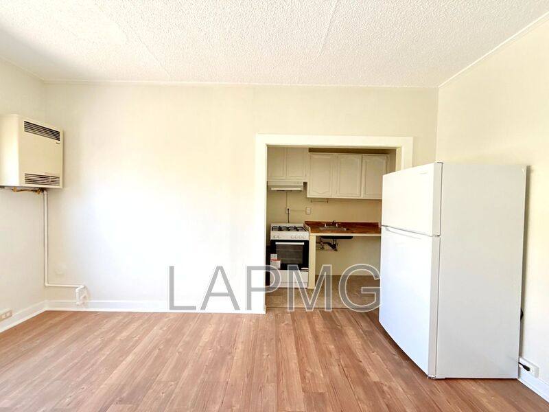House for rent at 1614 N Kenmore Ave #12, Los Angeles, CA 90027