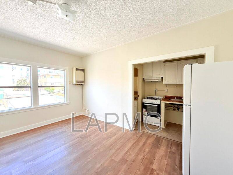 House for rent at 1614 N Kenmore Ave #12, Los Angeles, CA 90027