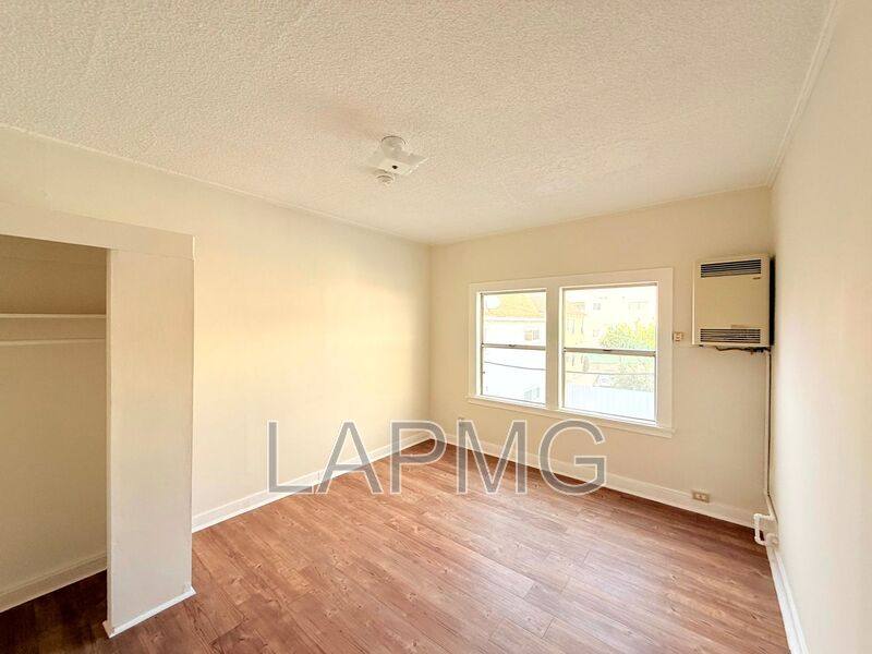 House for rent at 1614 N Kenmore Ave #12, Los Angeles, CA 90027
