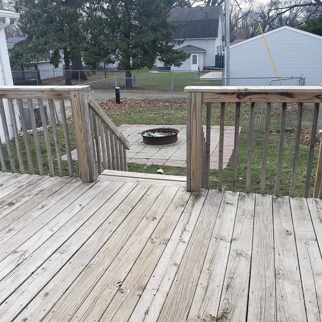 House for rent at 2215 Falls Ave, Waterloo, IA 50701