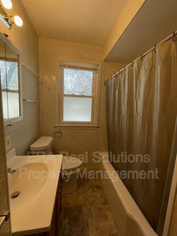 House for rent at 6210 Snow Rd, Cleveland, OH 44129