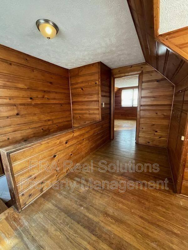 House for rent at 6210 Snow Rd, Cleveland, OH 44129