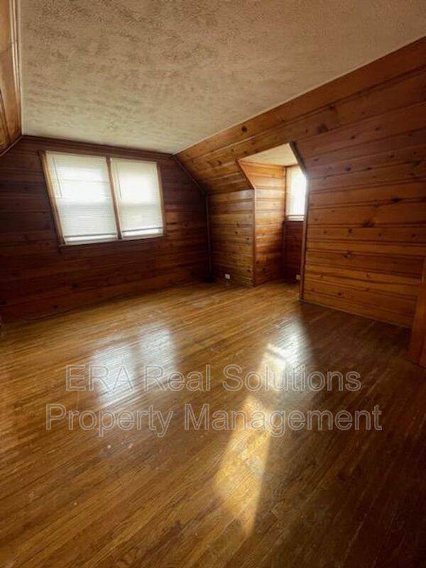 House for rent at 6210 Snow Rd, Cleveland, OH 44129