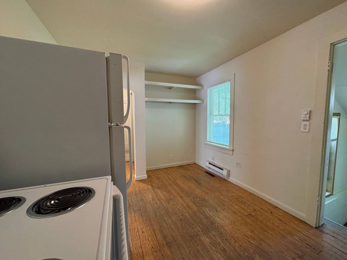 Townhouse for rent at 1121 E 2nd St, Loveland, CO 80537