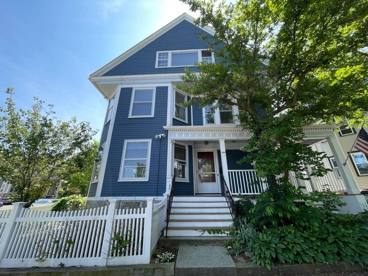 Apartment for rent at 46 Dana St, Cambridge, MA 02138