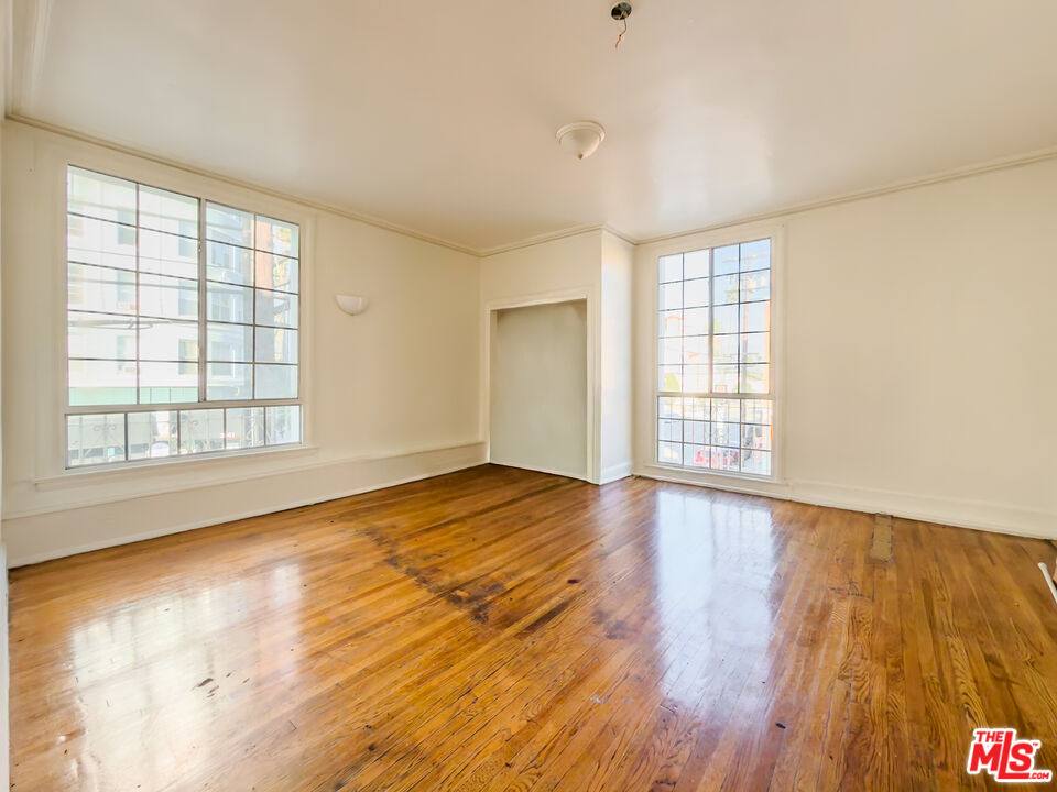 House for rent at 3506 W Pico Blvd, Los Angeles, CA 90019
