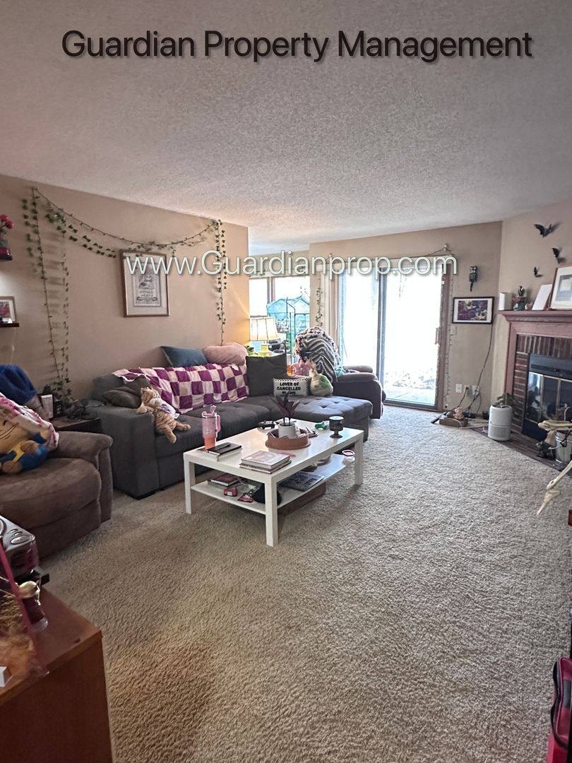 Townhouse for rent at 15800 26th Ave N, Minneapolis, MN 55447