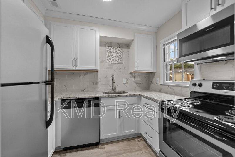 Condo for rent at 4605 Coronado Dr #Q, Charlotte, NC 28212
