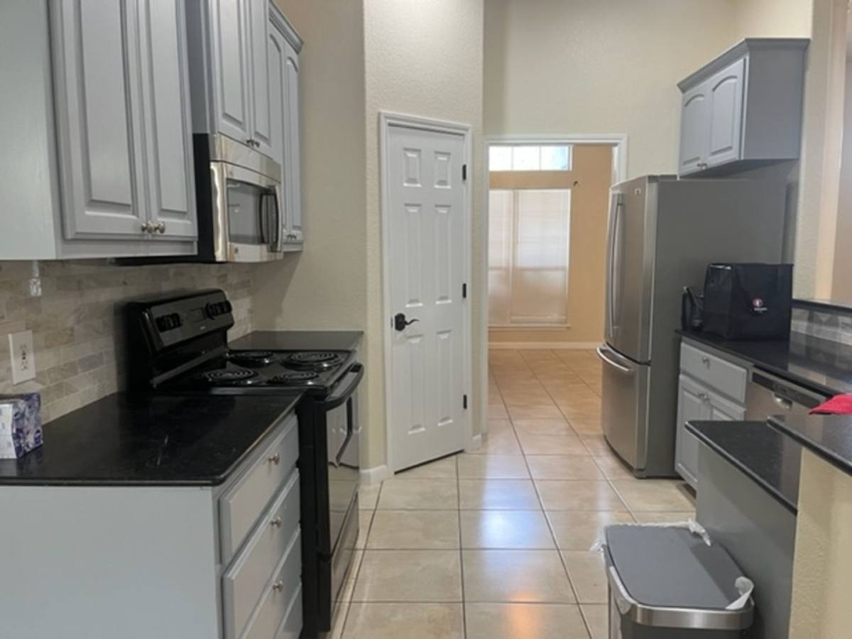 House for rent at 101 Cielo Vista, Canyon Lake, TX 78133