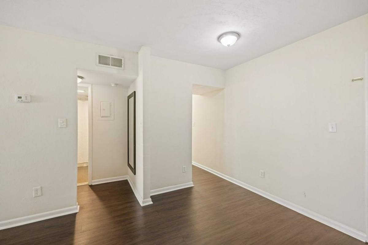Apartment for rent at 302 E Georgia St, Tallahassee, FL 32301