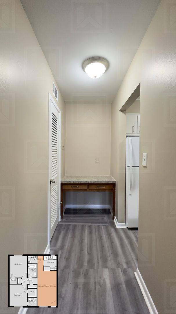 Apartment for rent at 8909 Parkway E, Birmingham, AL 35206