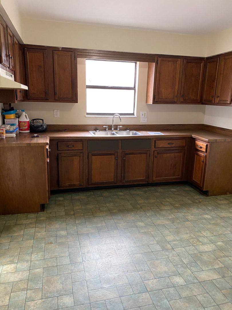 House for rent at 2222 Brown St, Alton, IL 62002