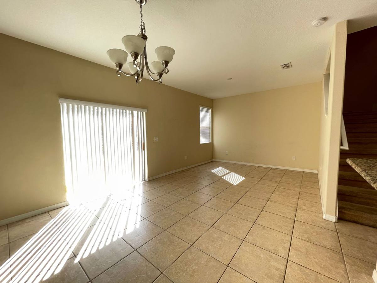Townhouse for rent at 10616 Savannah Plantation Court, Orlando, FL 32832