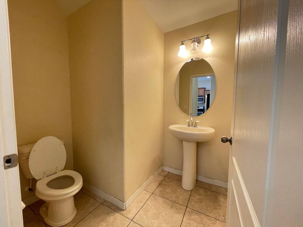 Townhouse for rent at 10616 Savannah Plantation Court, Orlando, FL 32832
