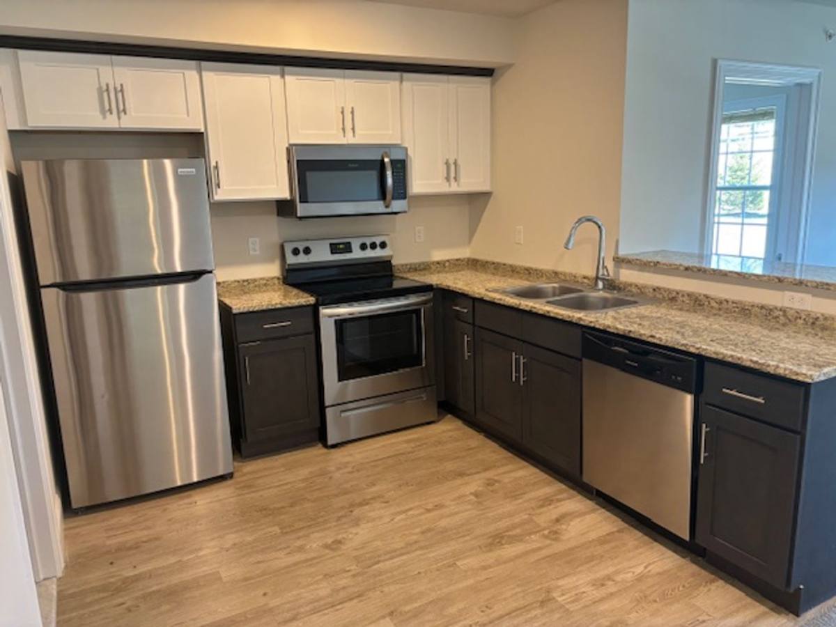 Apartment for rent at 312 336 Old Waterbury Rd, Southbury, CT 06488