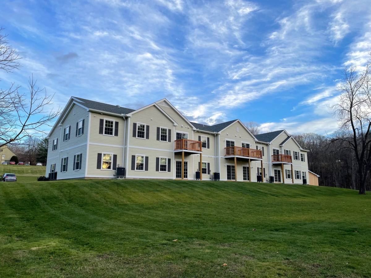 Apartment for rent at 312 336 Old Waterbury Rd, Southbury, CT 06488