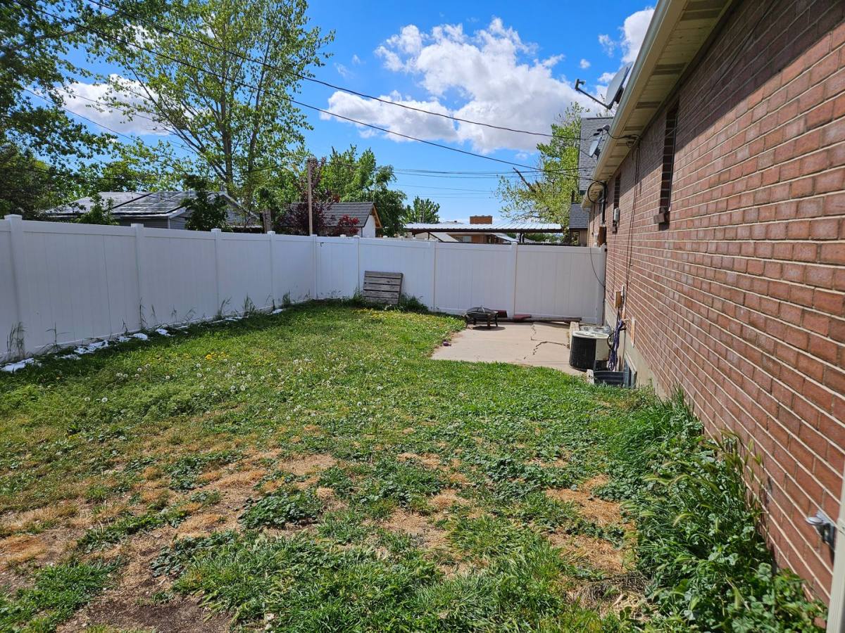 Apartment for rent at 51 W 1100 S, Bountiful, UT 84010