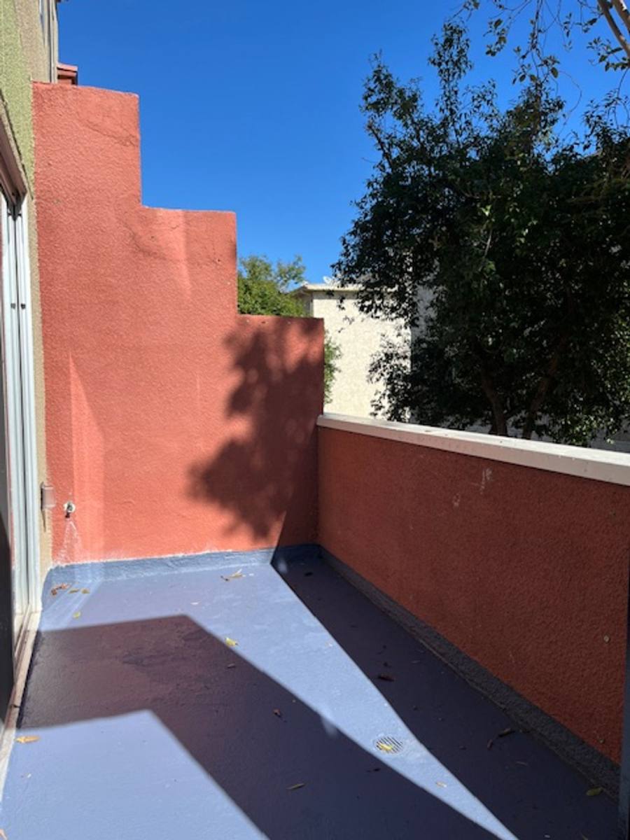 21030 Gresham St, Canoga Park, CA 91304 - Apartment for Rent - Image 5