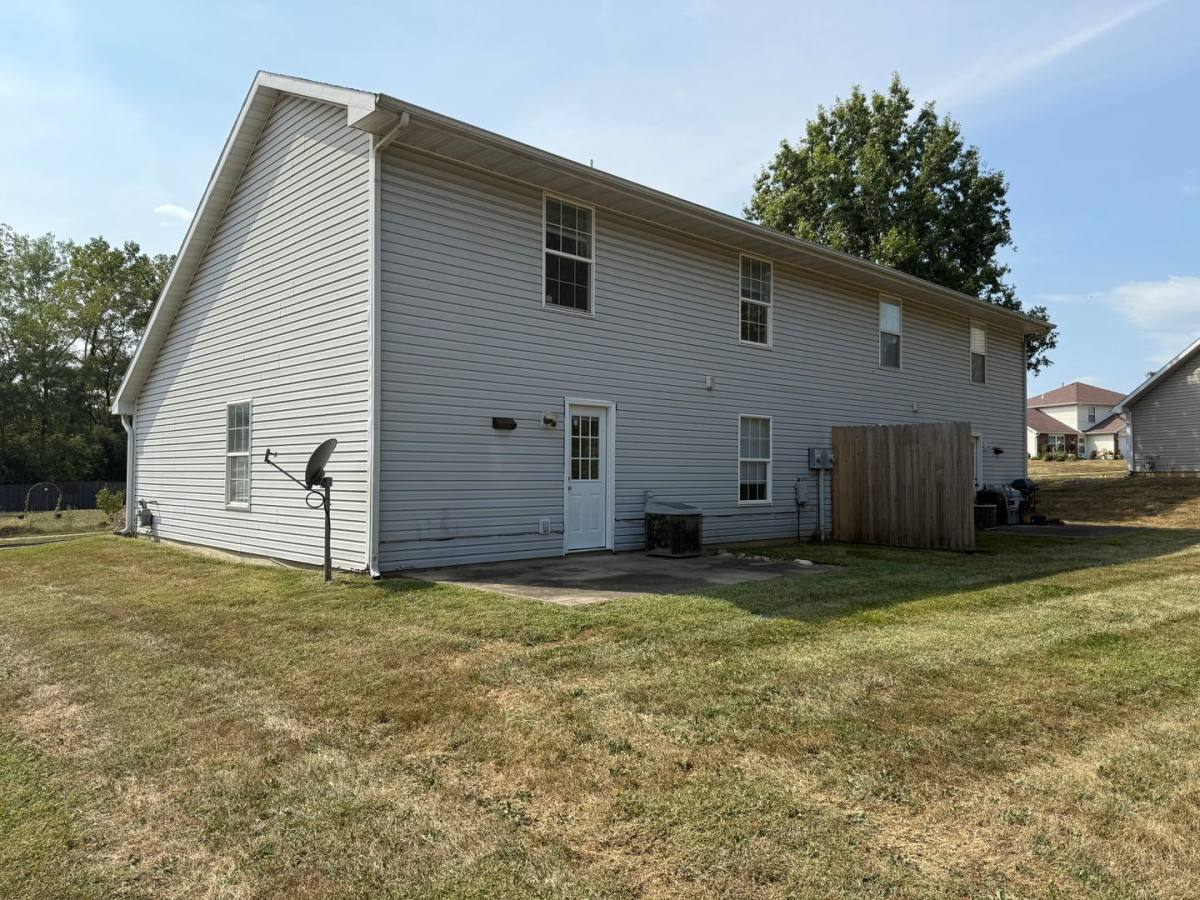 House for rent at 1326 N Frideriki Dr, Columbia, MO 65202