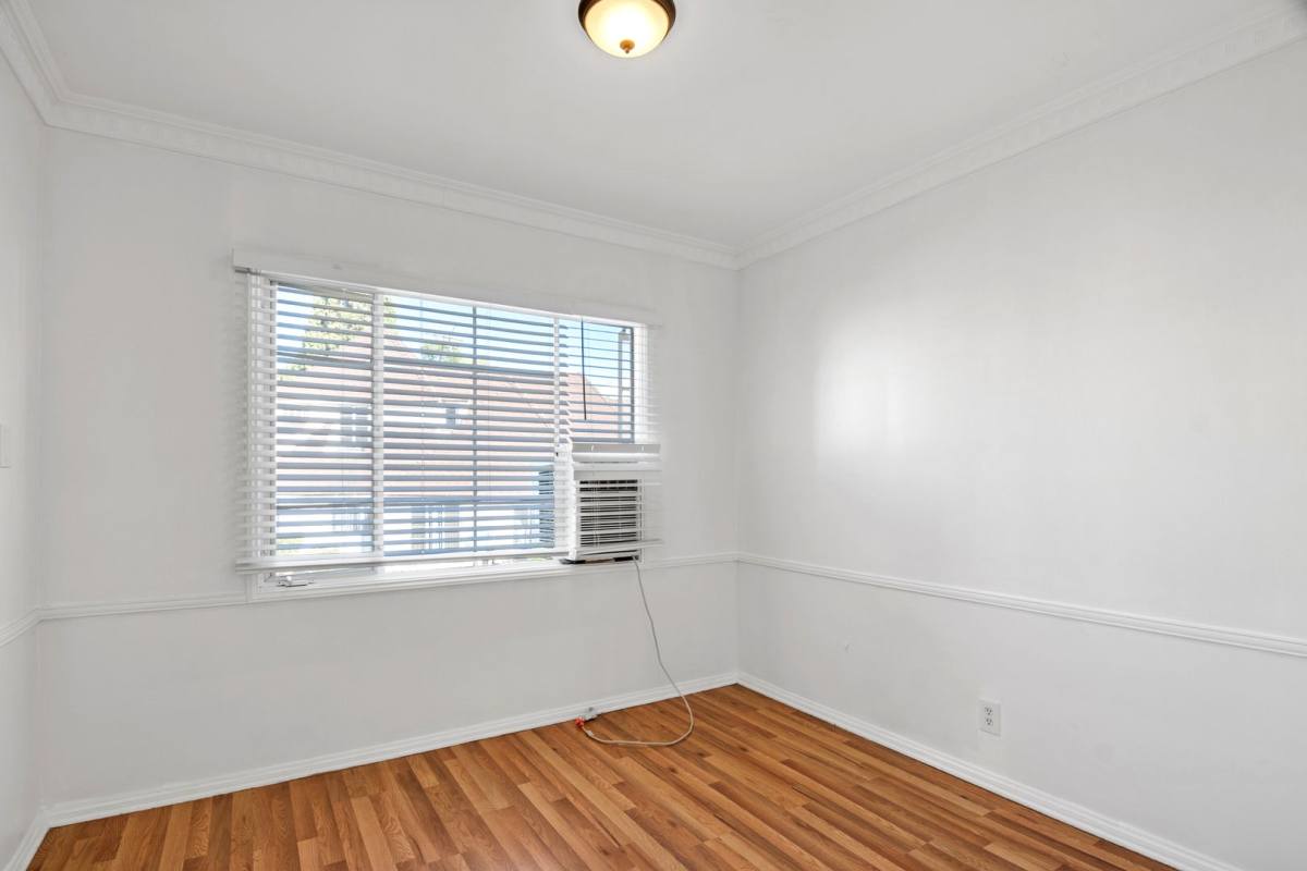Apartment for rent at 651 Midvale Ave, Los Angeles, CA 90024