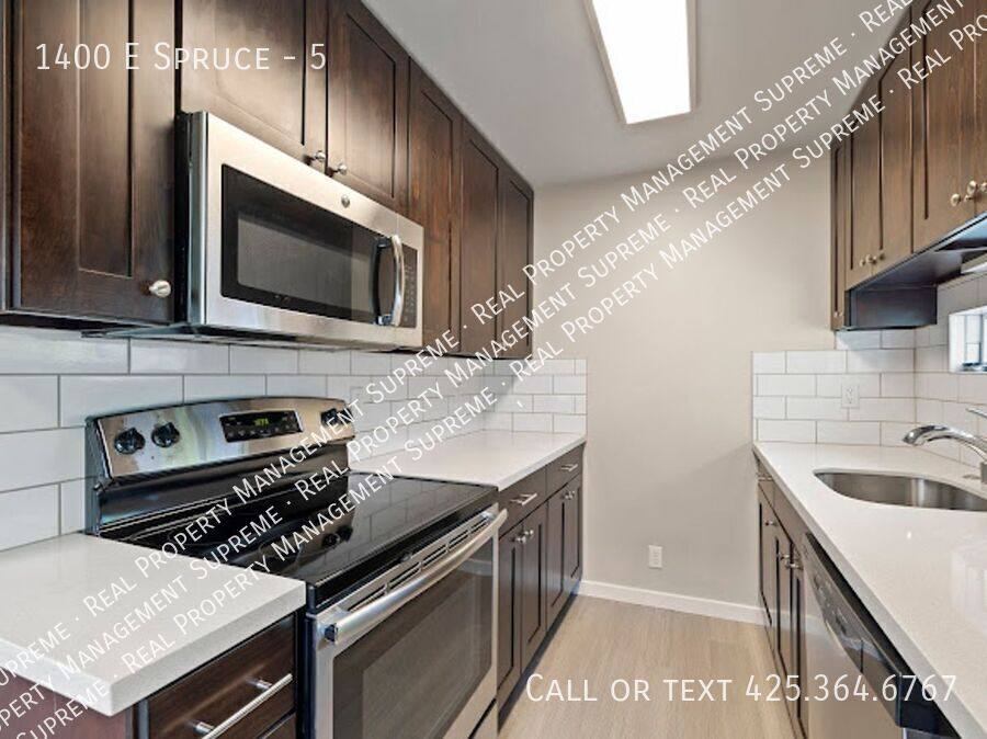 Apartment for rent at 1400 E Spruce #5, Seattle, WA 98122
