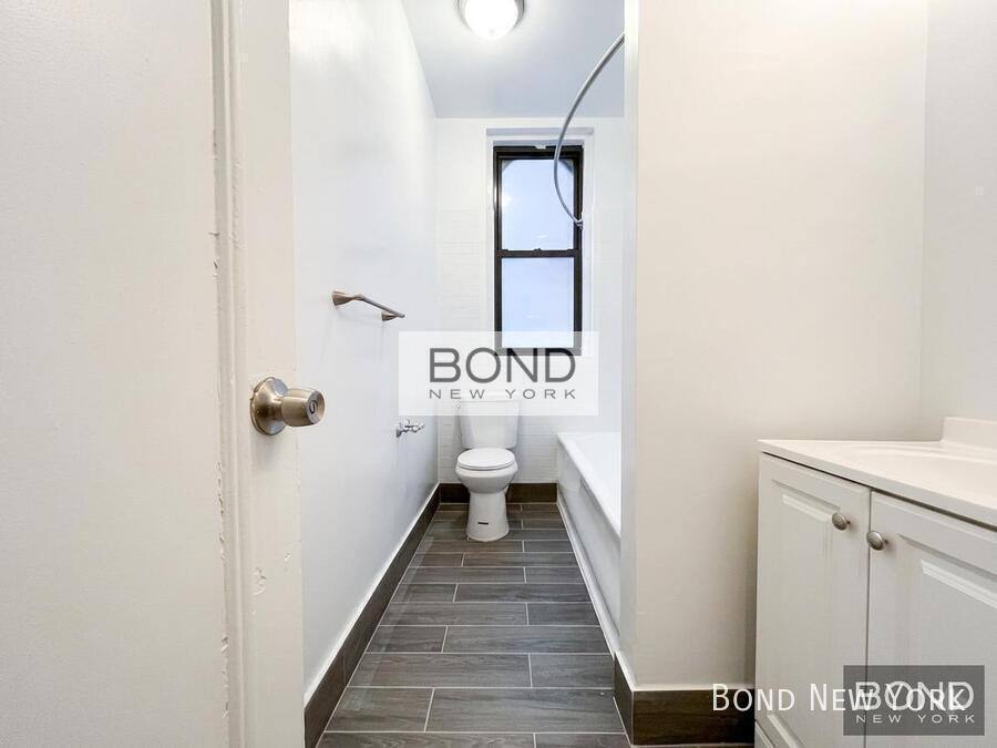 Apartment for rent at 200 W 58th St #PH, New York, NY 10019
