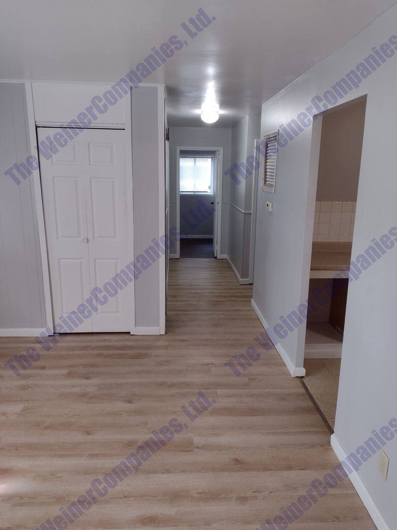 House for rent at 708 Scottswood Dr, Urbana, IL 61802