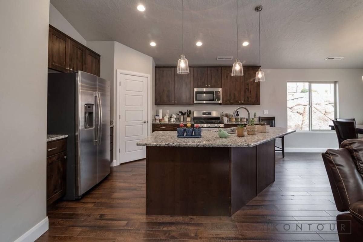 House for rent at 2261 S Tonaquint Dr, Saint George, UT 84770