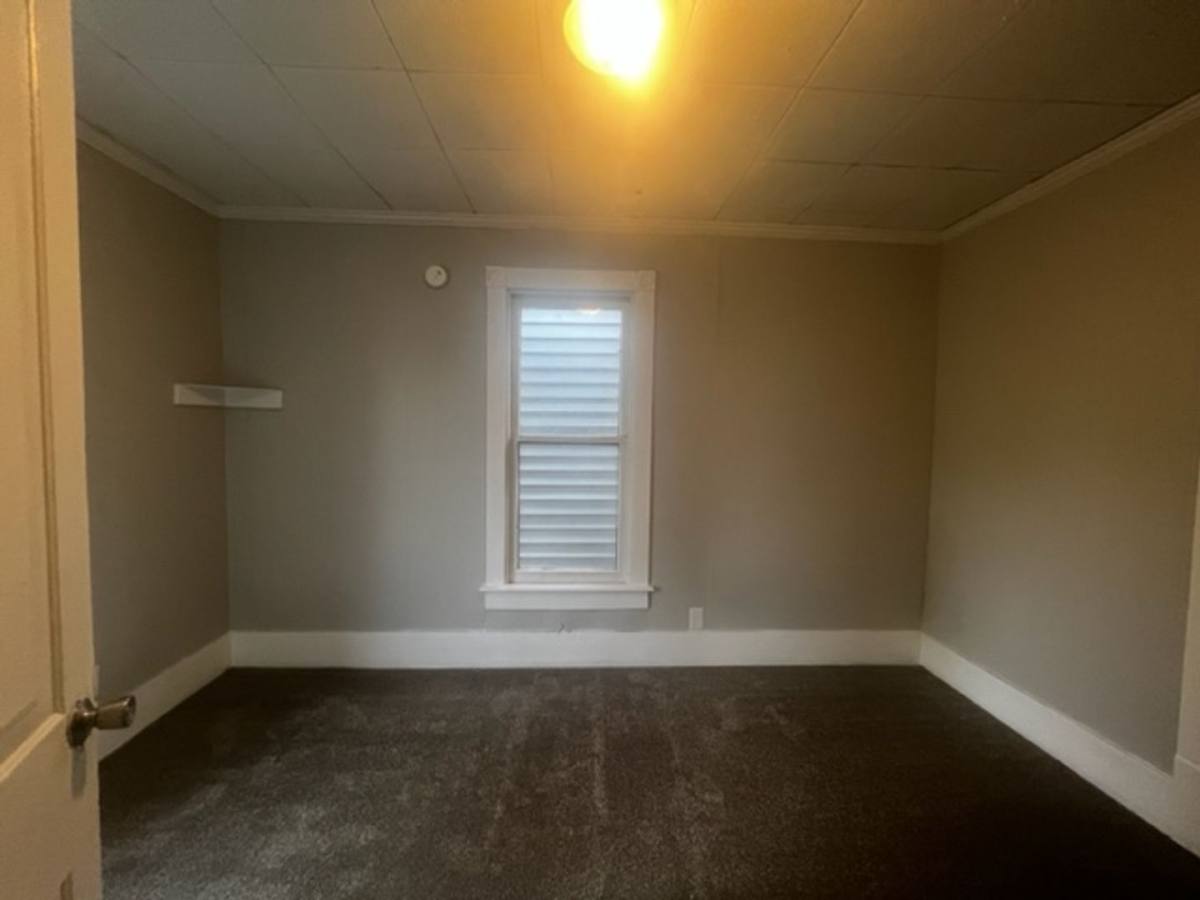 House for rent at 1100 5th St SW, Canton, OH 44707