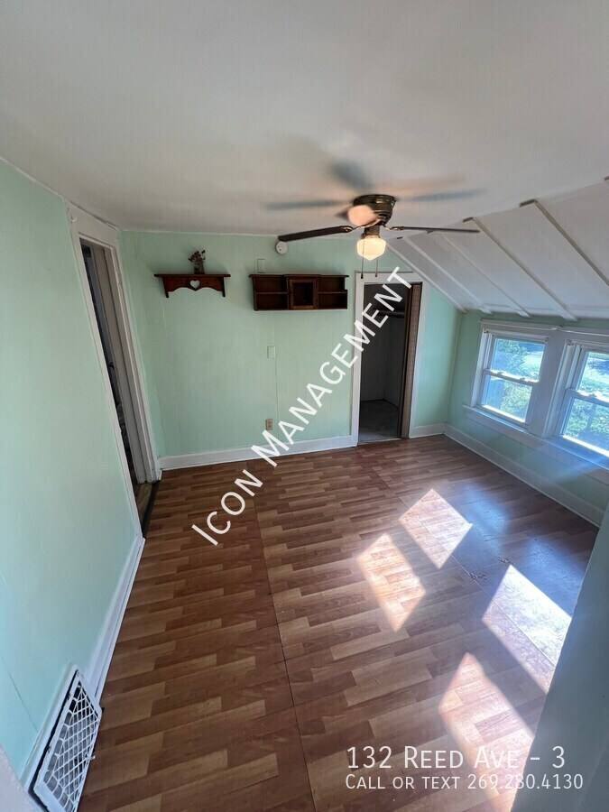 Apartment for rent at 132 Reed Ave #3, Kalamazoo, MI 49001