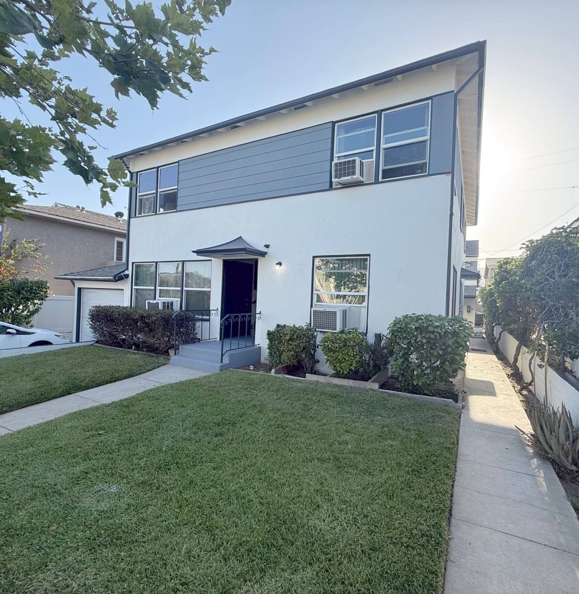 Apartment for rent at 4123-4125 Ocean View Blvd, Montrose, CA 91020