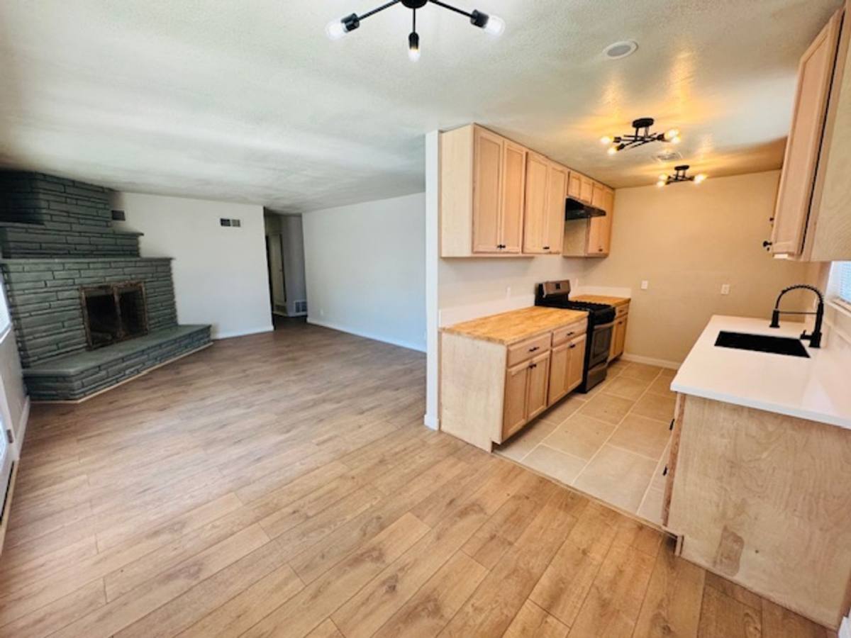 House for rent at 45402 5th St E, Lancaster, CA 93535