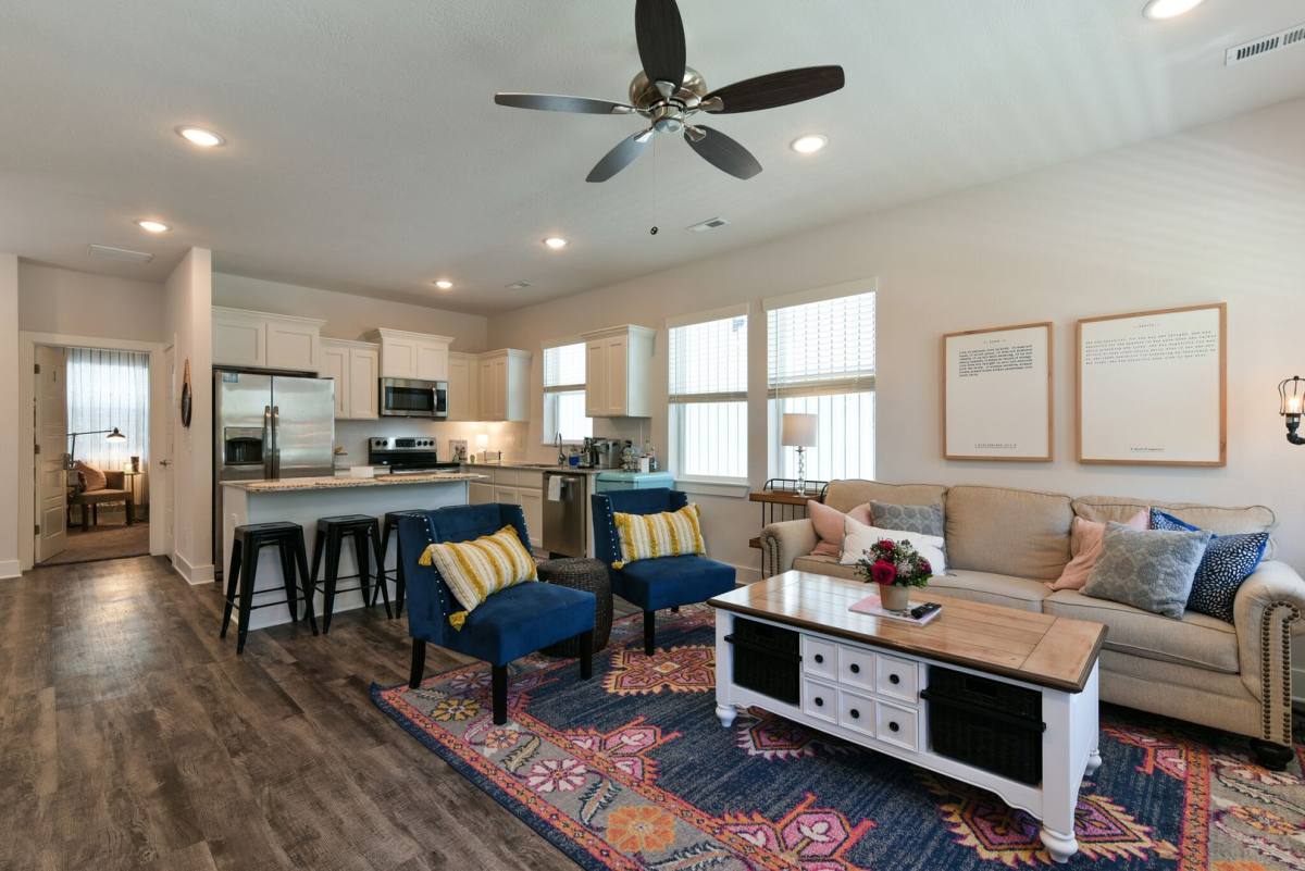 Apartment for rent at 540 S Kickapoo, Springfield, MO 65802