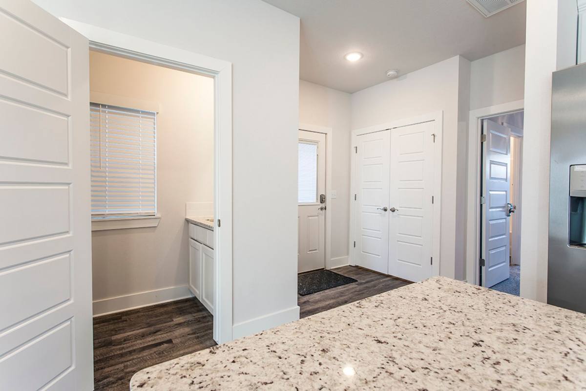 Apartment for rent at 540 S Kickapoo, Springfield, MO 65802