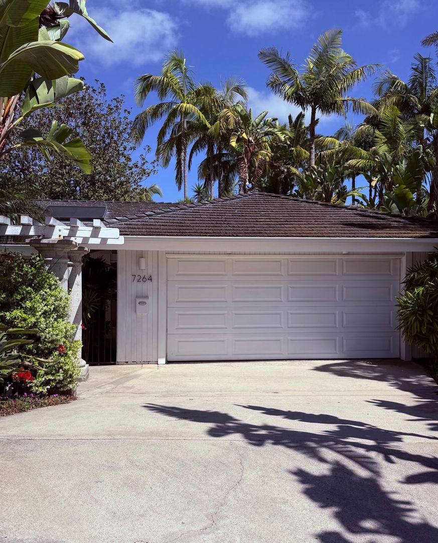 House for rent at 7264 Estrella De Mar Rd, Carlsbad, CA 92009