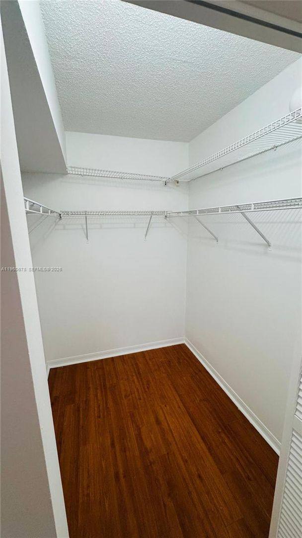 Apartment for rent at 7045 NW 173rd Dr, Hialeah, FL 33015