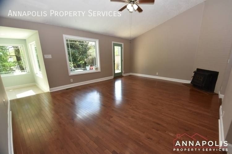 Apartment for rent at 1195A Bayview Vista, Annapolis, MD 21409