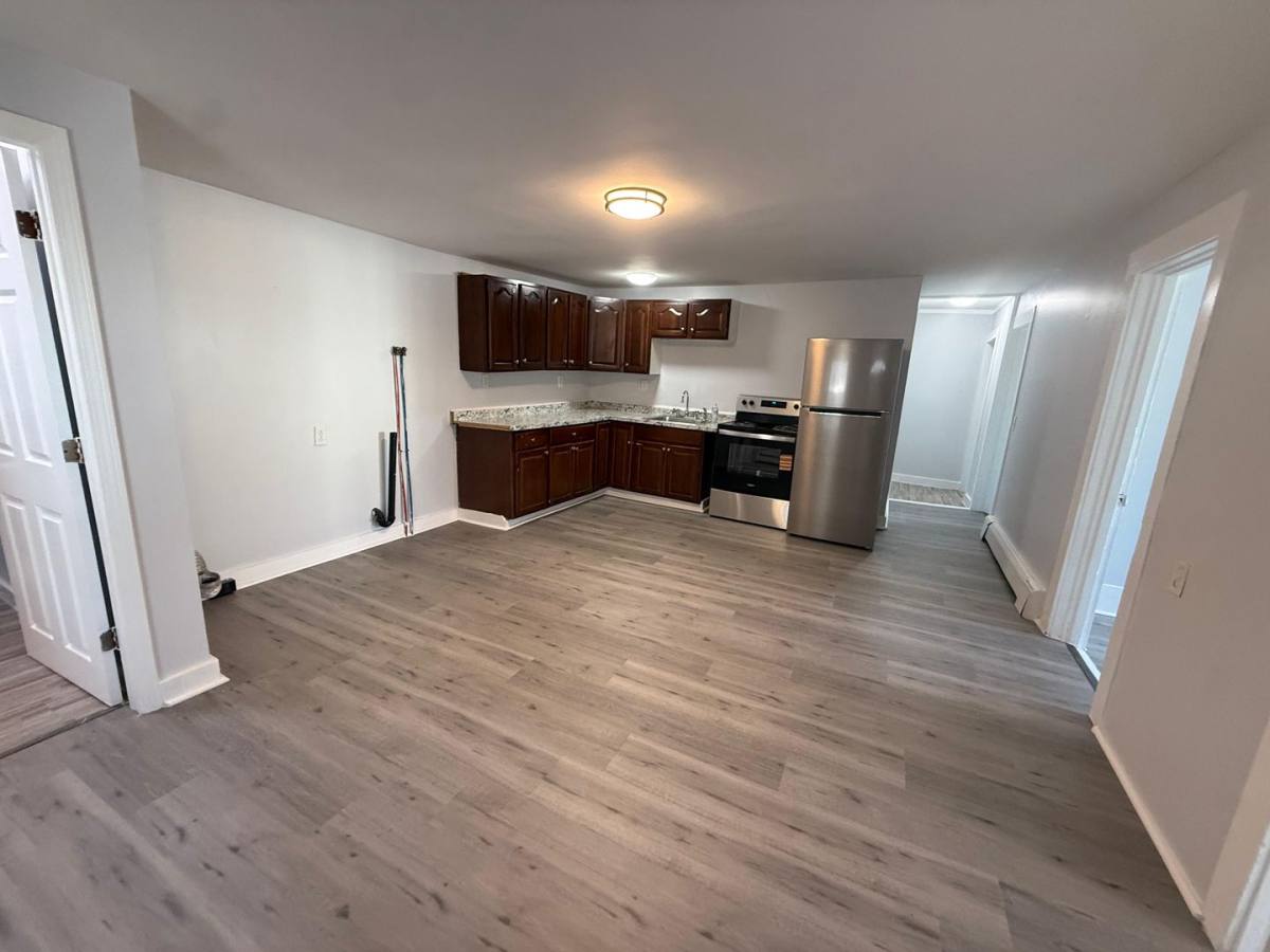 Apartment for rent at 573 Main St, Southbridge, MA 01550