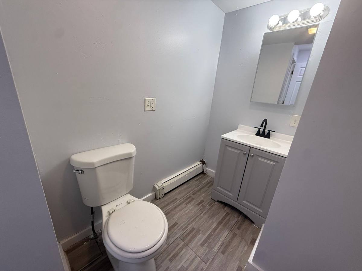 Apartment for rent at 573 Main St, Southbridge, MA 01550