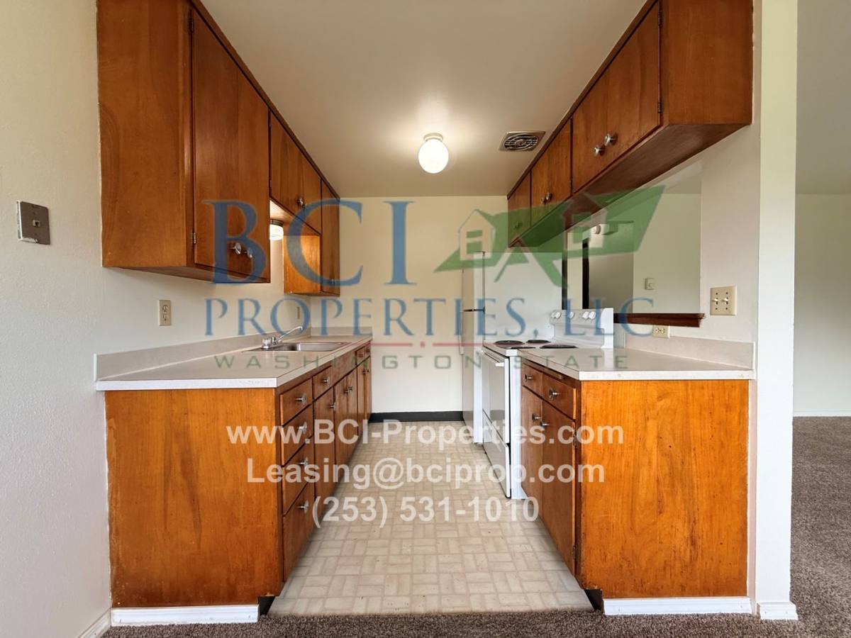 Apartment for rent at 8402 McKinley Ave E, Tacoma, WA 98445