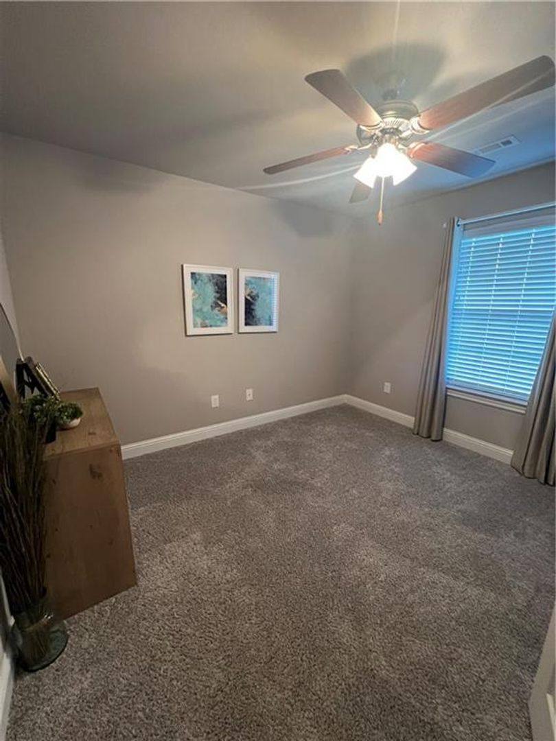 House for rent at 2002 Price Ave, Lowell, AR 72745