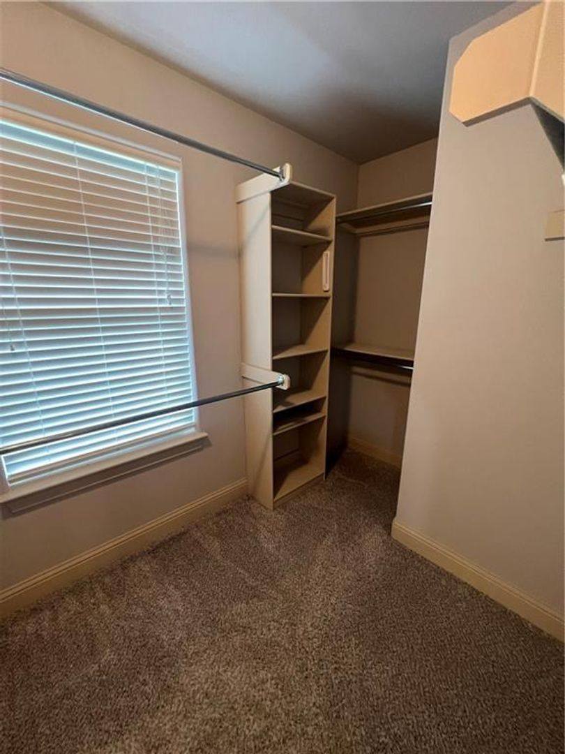 House for rent at 2002 Price Ave, Lowell, AR 72745