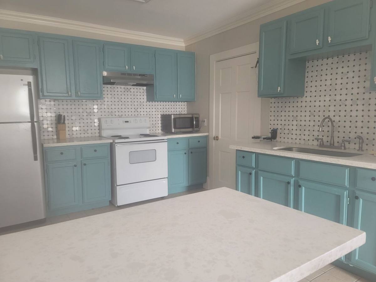 House for rent at 1006 Sealy St, Galveston, TX 77550