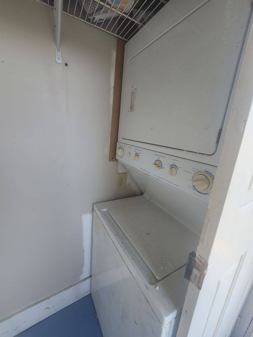 House for rent at 1006 Sealy St, Galveston, TX 77550