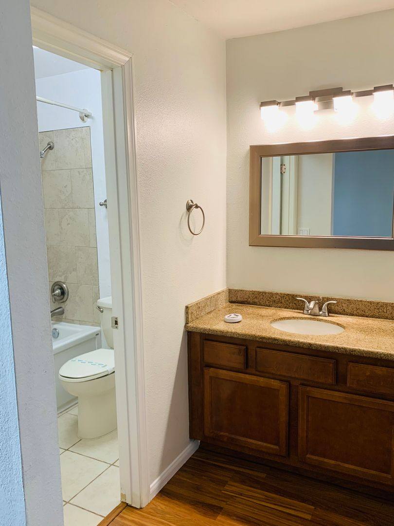 House for rent at 432 Edgehill Lane, Oceanside, CA 92054