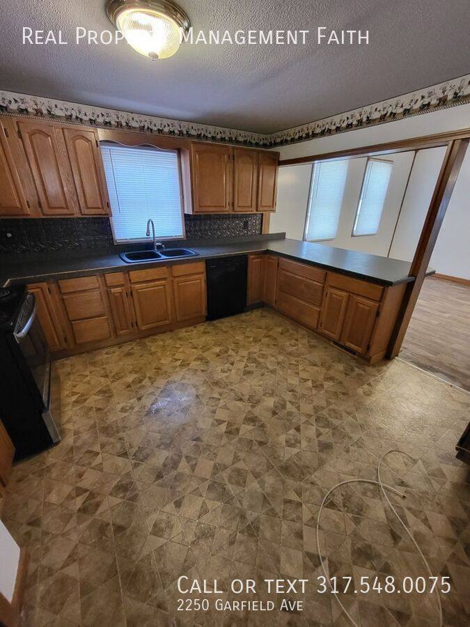 House for rent at 2250 Garfield Ave, Terre Haute, IN 47804