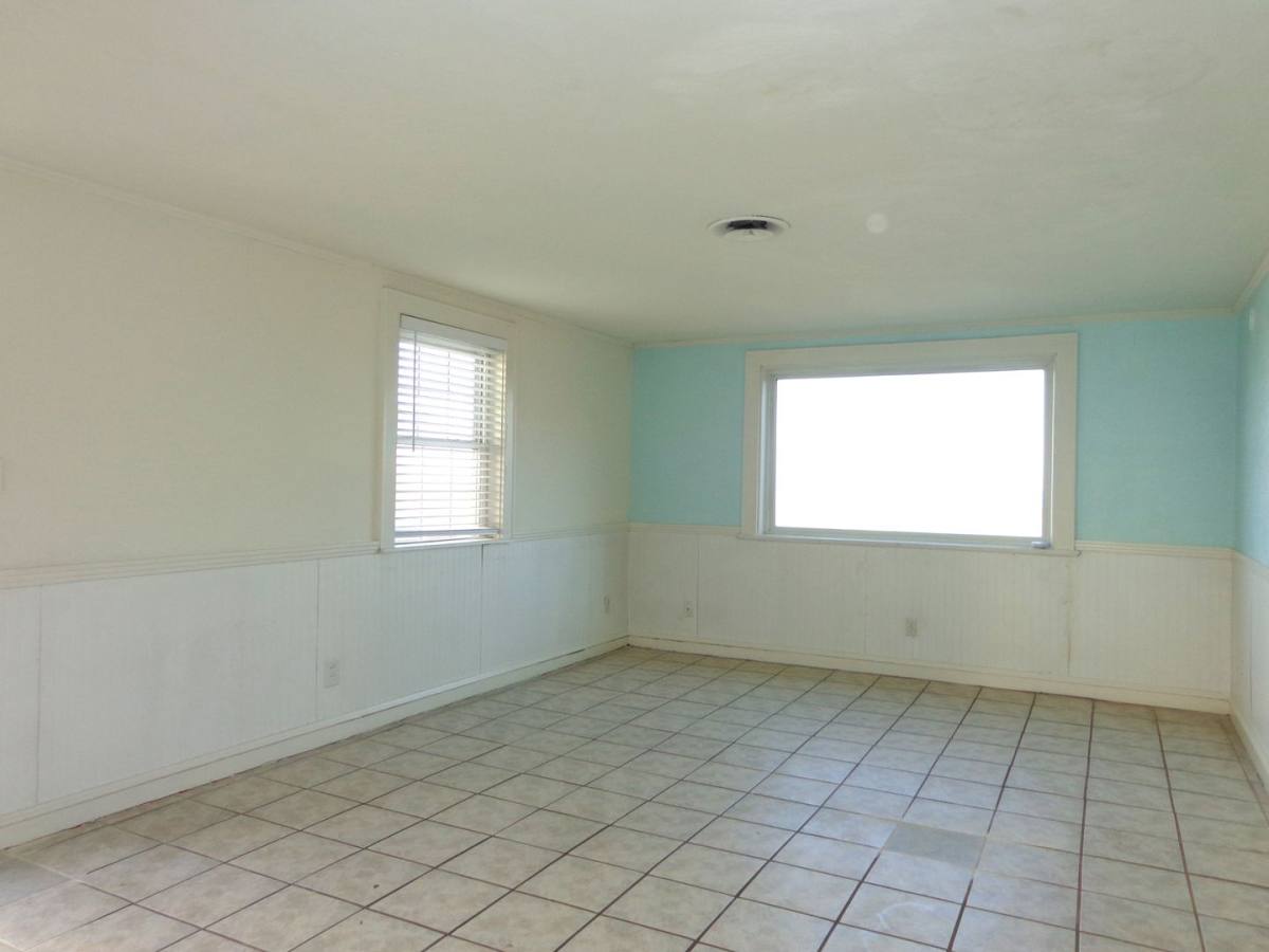 Apartment for rent at 2020 E Ocean View Ave, Norfolk, VA 23503